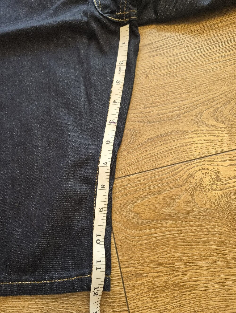 Levi's Indigo Blue Denim Shorts - Picture 5 of 5